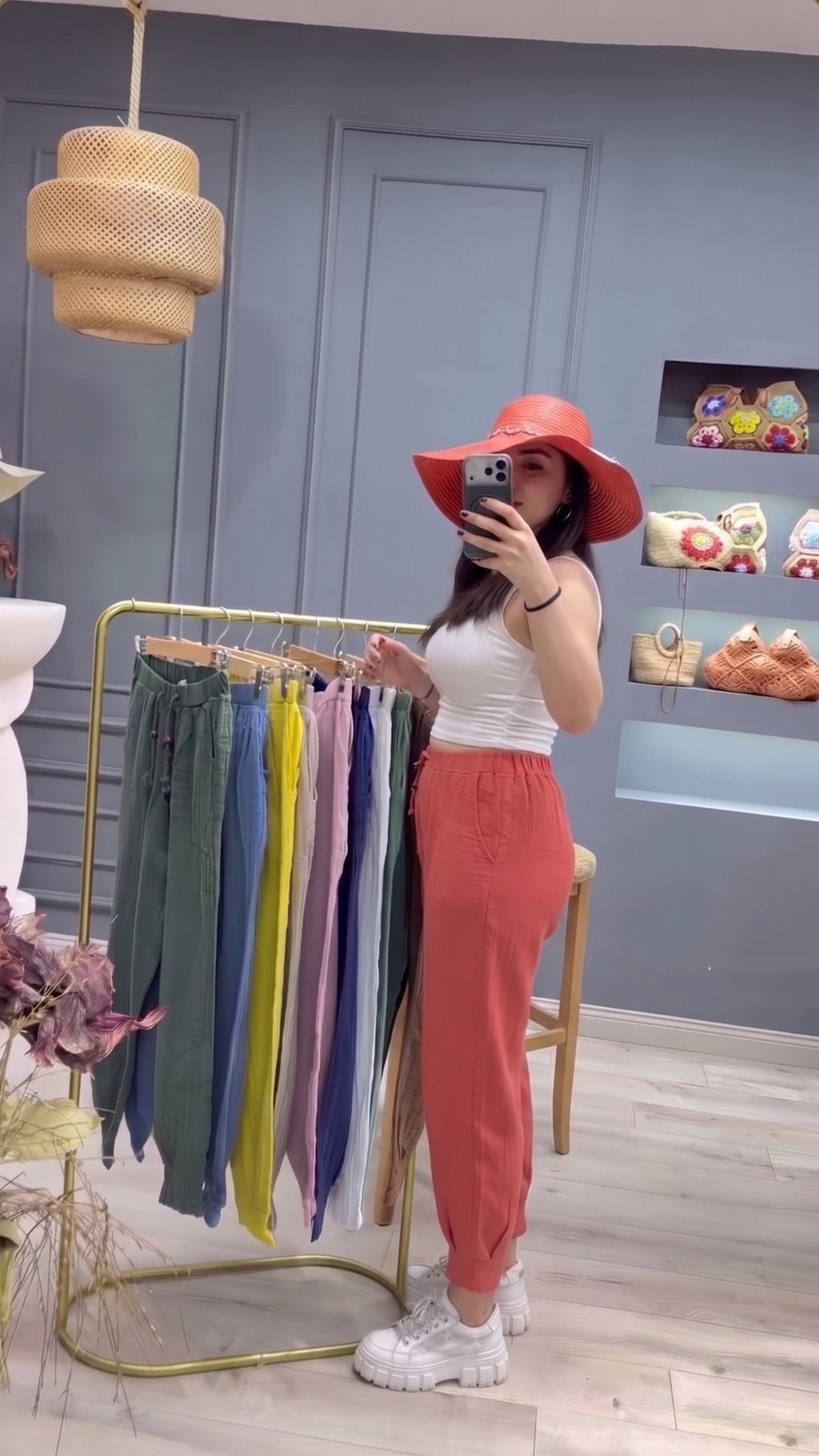 Kadın Müslin Pile Paça Pantolon Rahat Kalıp Lastikli Beli Bağcıklı Cepli Günlük Pantolon